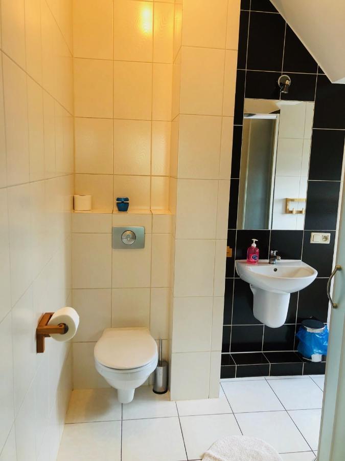 Pod Wierzba Hotel Uniejow Buitenkant foto